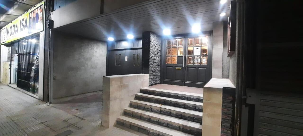 Mendoza 3 Dormitorios Con Balcones Y Alem Chic Monoambiente Y Mendoza Estudio Para 1 3 Apartamentos ภายนอก รูปภาพ