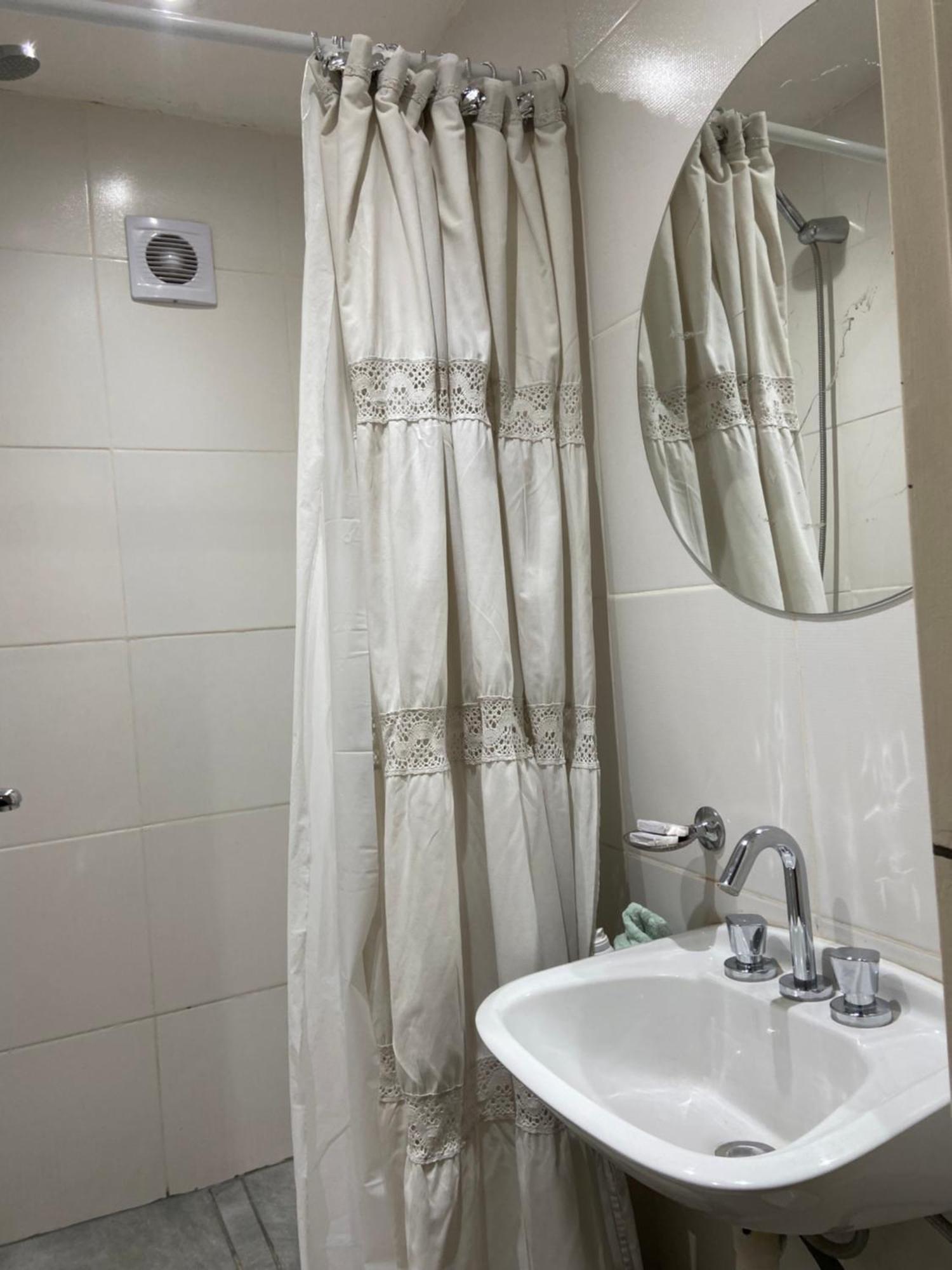 Mendoza 3 Dormitorios Con Balcones Y Alem Chic Monoambiente Y Mendoza Estudio Para 1 3 Apartamentos ภายนอก รูปภาพ